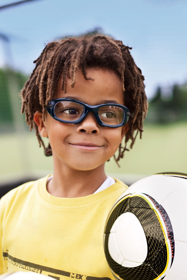 Спортивные очки на страже детских глаз 1