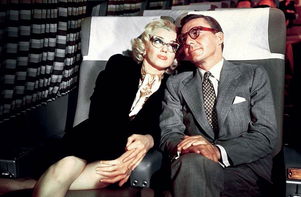 Иконы стиля XX века и их очки 4