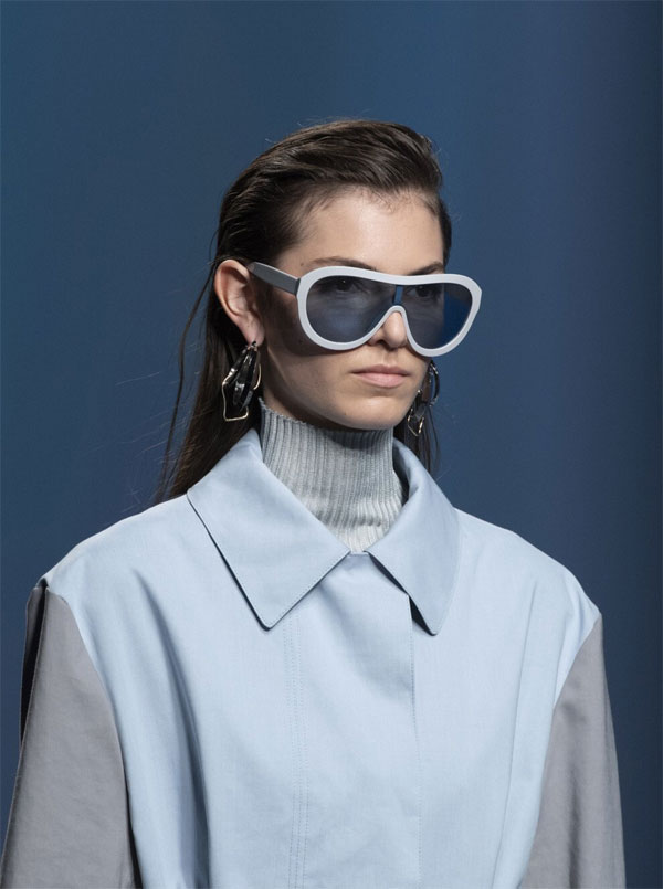 Портал Vogue выбрал самые модные очки на период карантина 16
