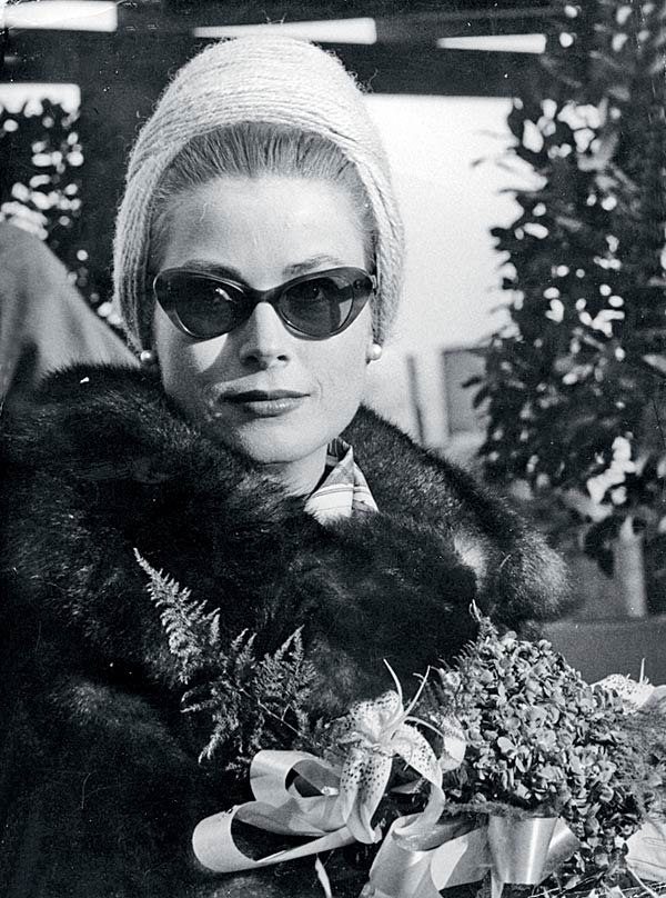 Иконы стиля XX века и их очки 6