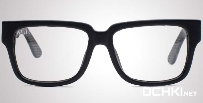 PERF-MODELO-READERS-Blue-_-Black-Leather.jpg