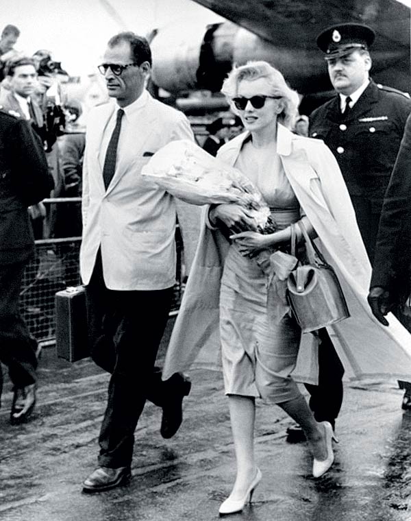 Иконы стиля XX века и их очки 3