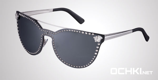 Новые яркие очки от Versace отражают греческий колорит 8