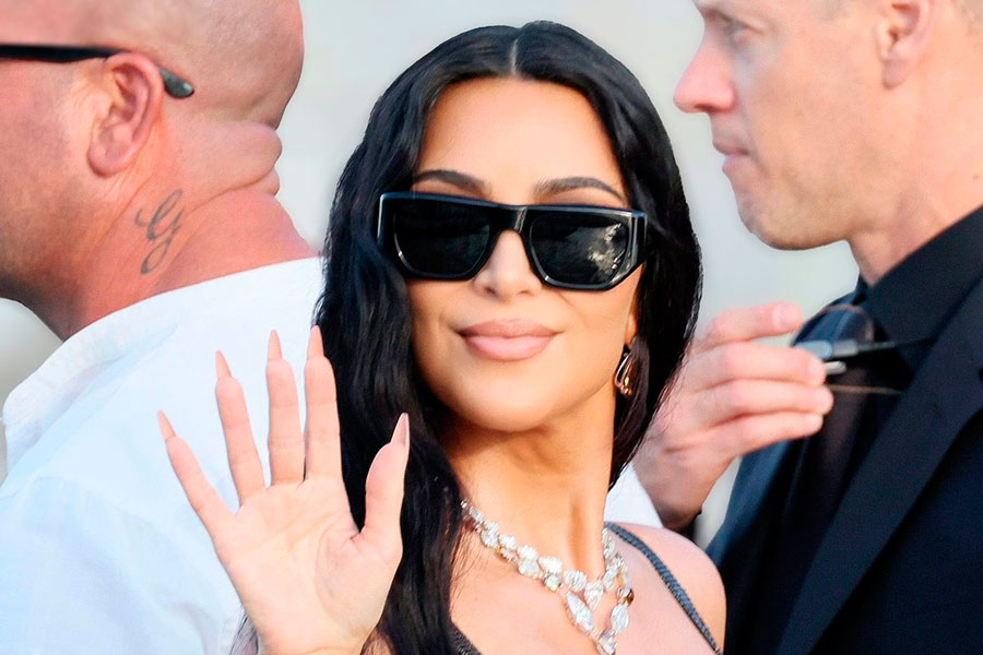 Ким Кардашьян вновь доказала свое умение создавать яркие образы