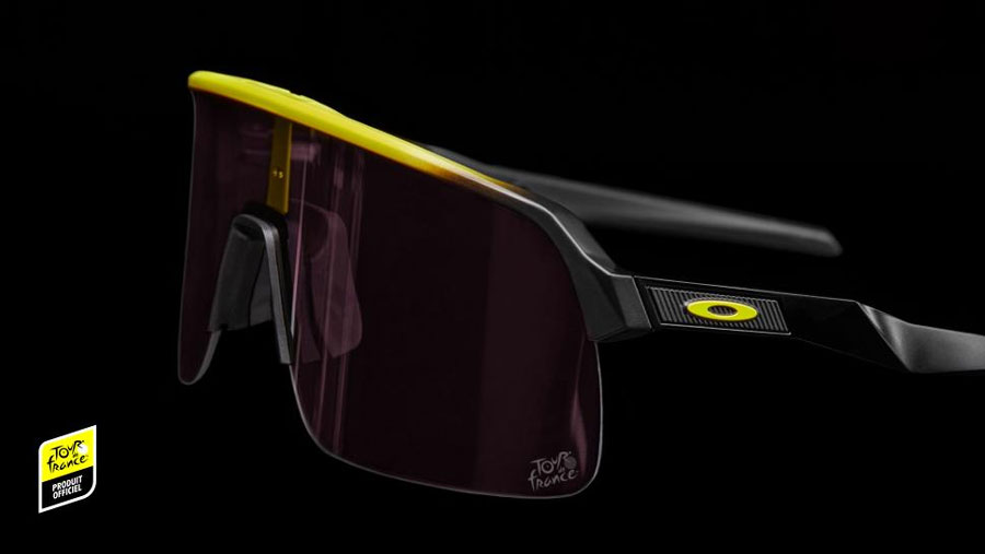 Oakley-Sutro-Lite.jpg
