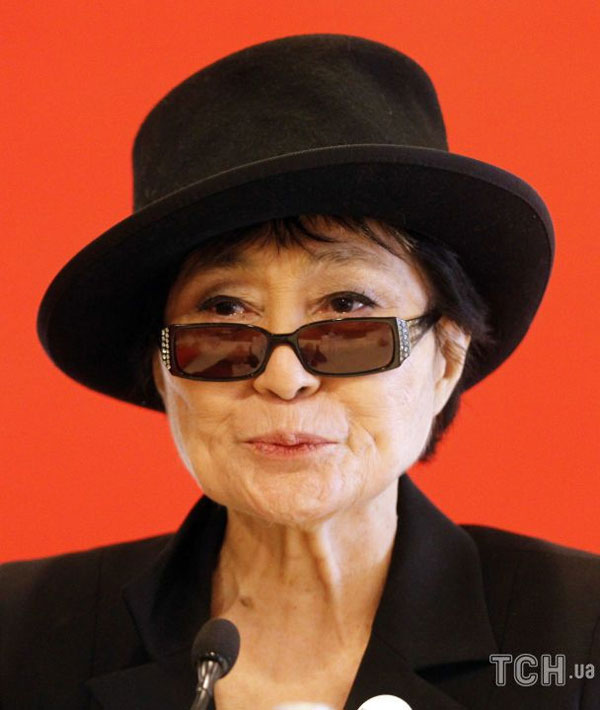 Йоко Оно – по жизни только в стильных очках! 1